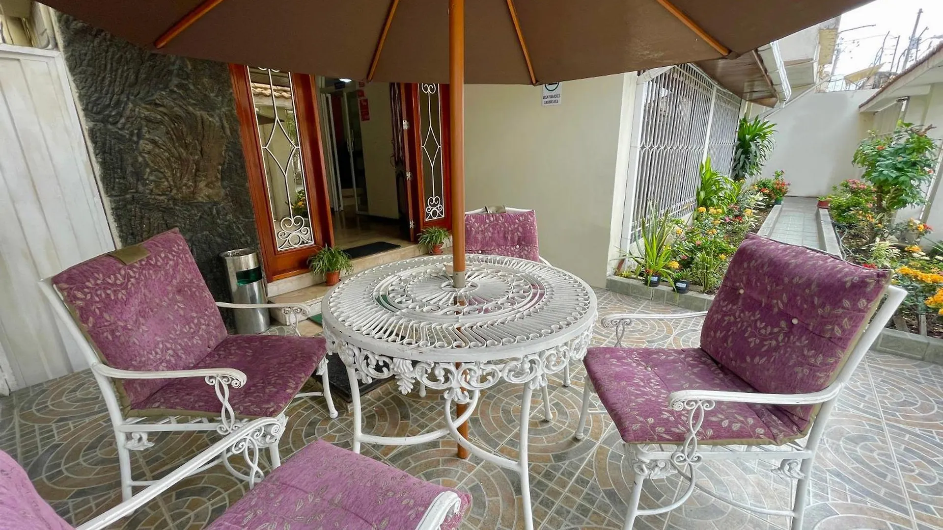 ** Penzion Villa Garza Inn Guayaquil Ekvádor