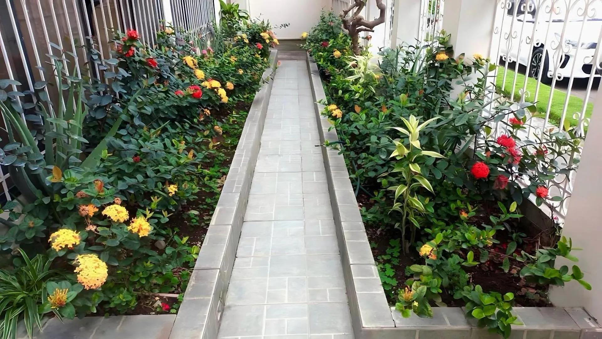 Villa Garza Inn Guayaquil Ecuador